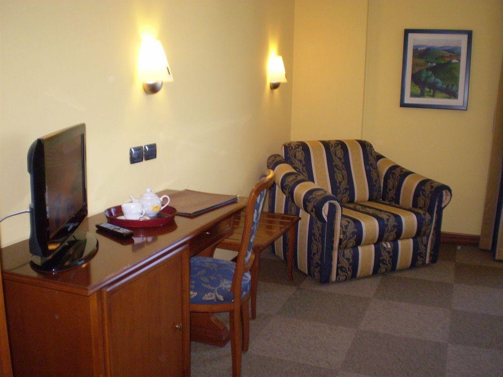 Hotel Medea (Adults Only) 阿尔巴 外观 照片