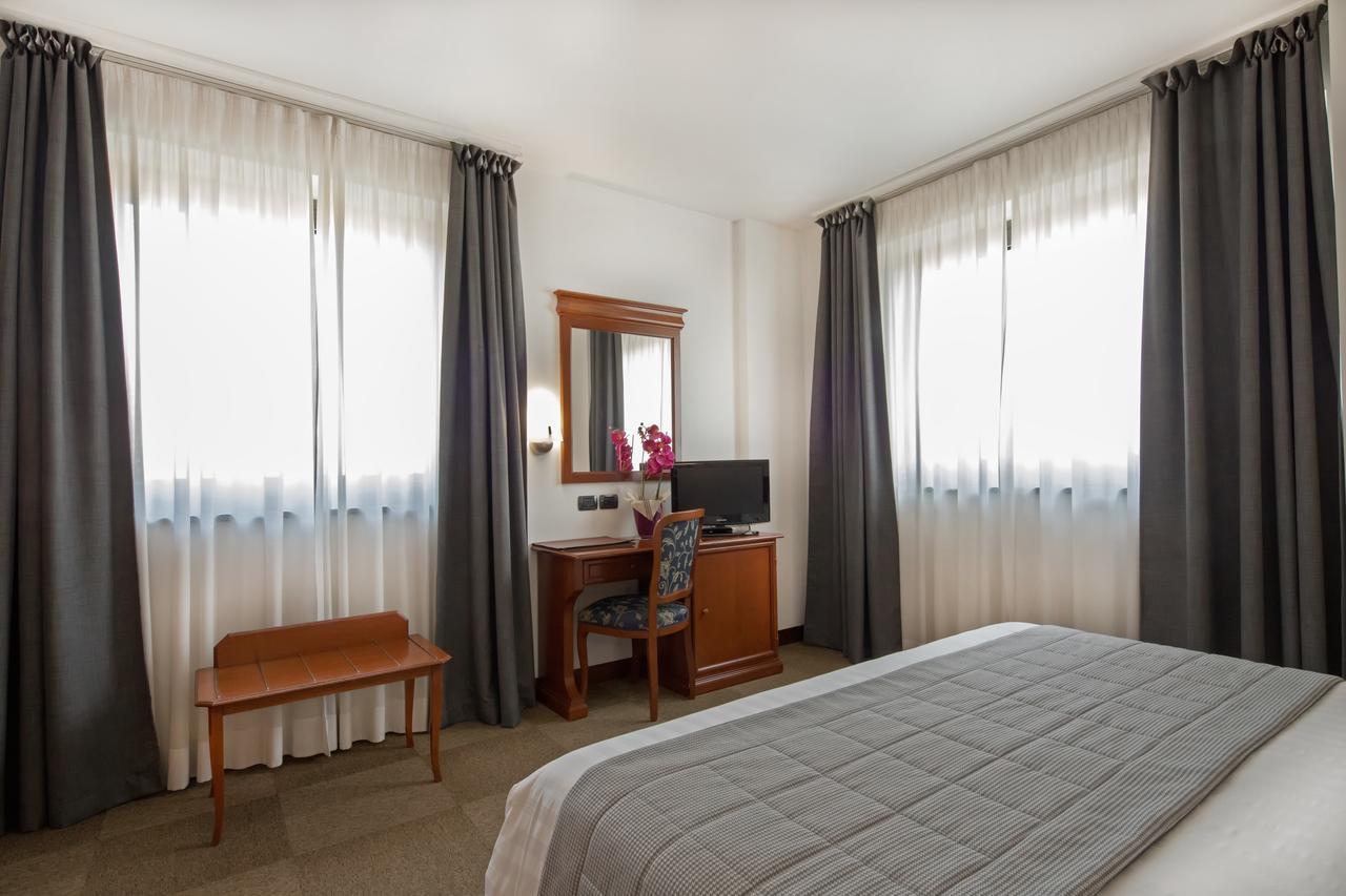 Hotel Medea (Adults Only) 阿尔巴 外观 照片