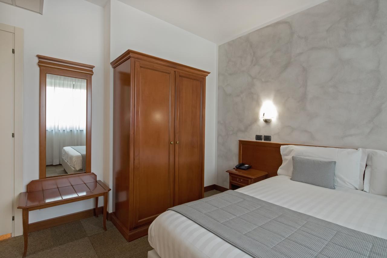 Hotel Medea (Adults Only) 阿尔巴 外观 照片